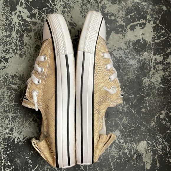 Converse sneakers - Picture 4 of 6